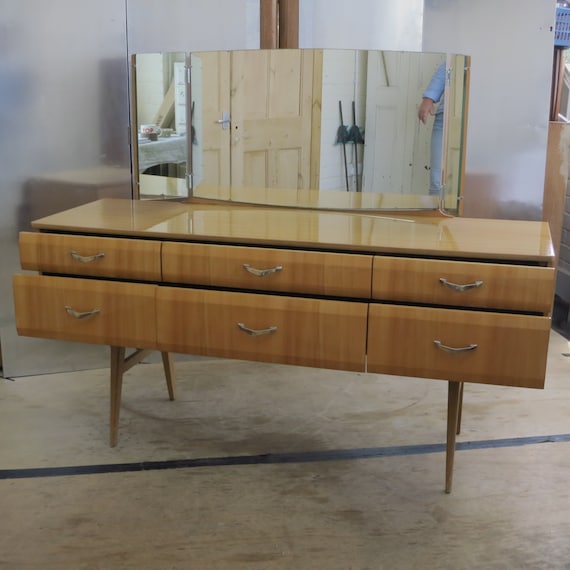 1960s dressing table outlet