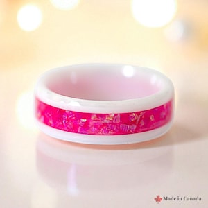 Kundenspezifischer Keramik-Opal- Ehering - 92 Crushed Opal-Farben | Handgefertigte Personalisierte Ring Kanada