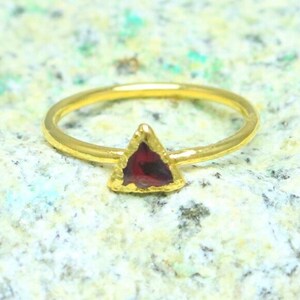 Raw Garnet Ring, Natural Raw Garnet Ring, Gold Ring, 14K Gold Ring, Garnet Ring, Engagement Ring, Christmas Ring, January Birthstone Ring