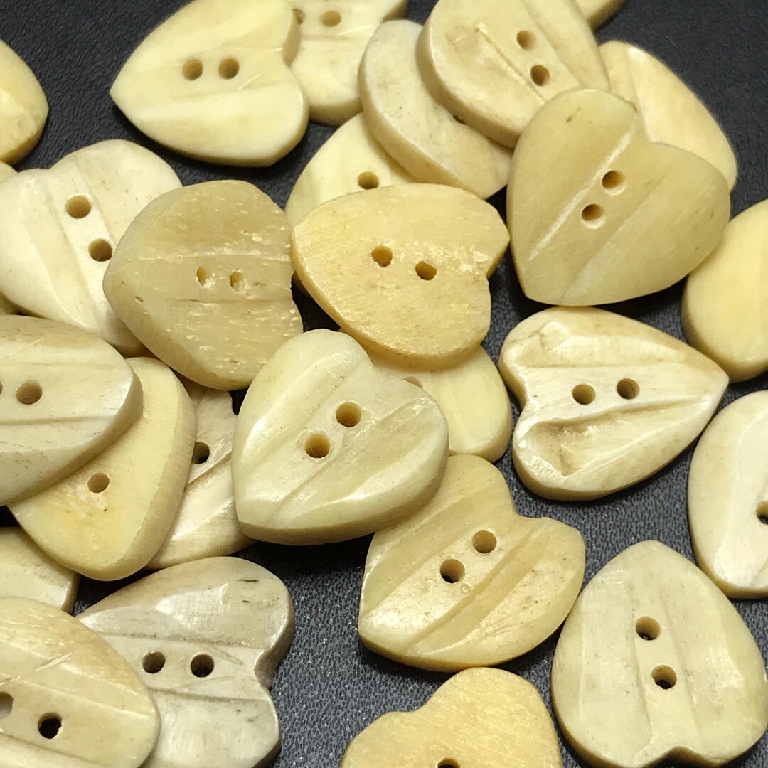 20 Pieces Natural Bone Heart Buttons, 18 MM Hand Crafted Sewing Buttons ...