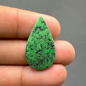 Natürlicher hochwertiger Maw sit sit Cabochon, Maw sit sit Jadeit, Birnenform Stein, polierter Edelstein, 31x17x5mm, 23Ct
