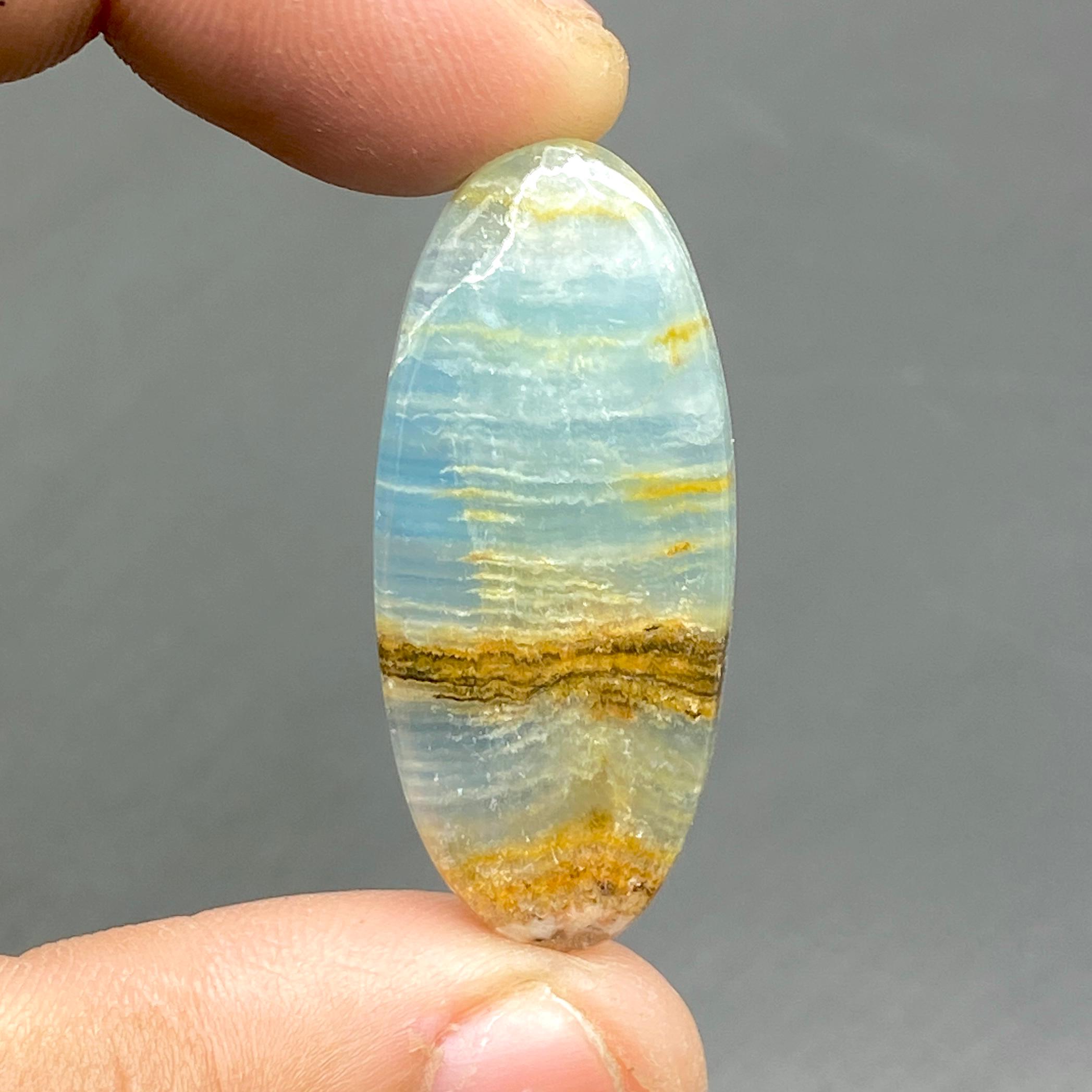 天然アルゼンチン産レムリアンアクアティンカボション、レムリアン