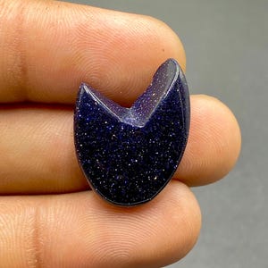 Cabujón de arenisca azul brillante, piedra preciosa Sun Sitara, cabujón de arenisca, piedra preciosa de forma elegante, 21 x 18 x 5 mm, 15 ct
