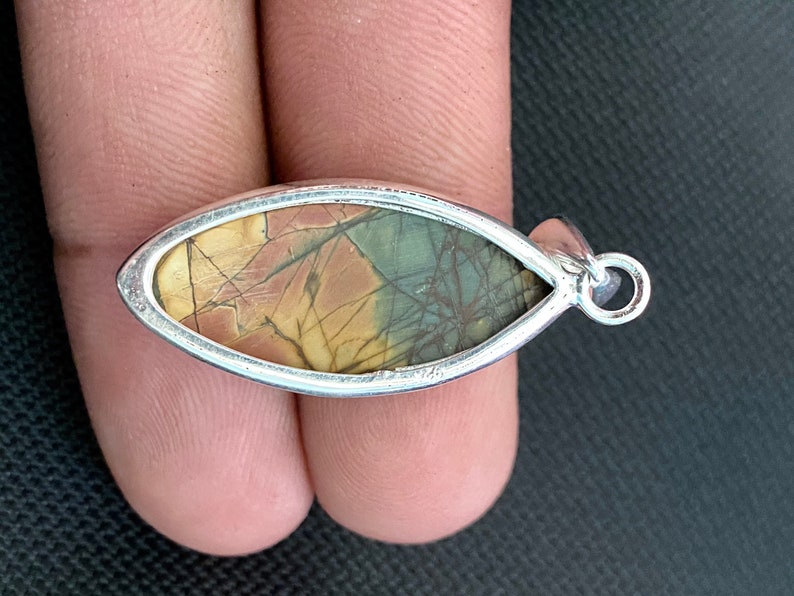 925 Solid Sterling Silver Pendant. Cherry Creek Pendant Marquise Shape Pendant 37x16x7mm Approx