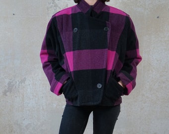 Vintage 80s grandiose Spencer jacket size. 36/38 S/Meter oversized checked pink anthracite black, short double-breasted wool jacket, MONDI West-Germany