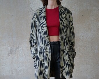 Vintage 80s oversized leather jacket beige-black zebra look size. 38/40 M/L suede leather long blazer double breasted