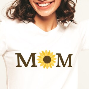 Mom Sunflower SVG, Mama SVG, Sublimation Design For Shirt. Mom Shirt Design SVG, Mama Sublimation Design