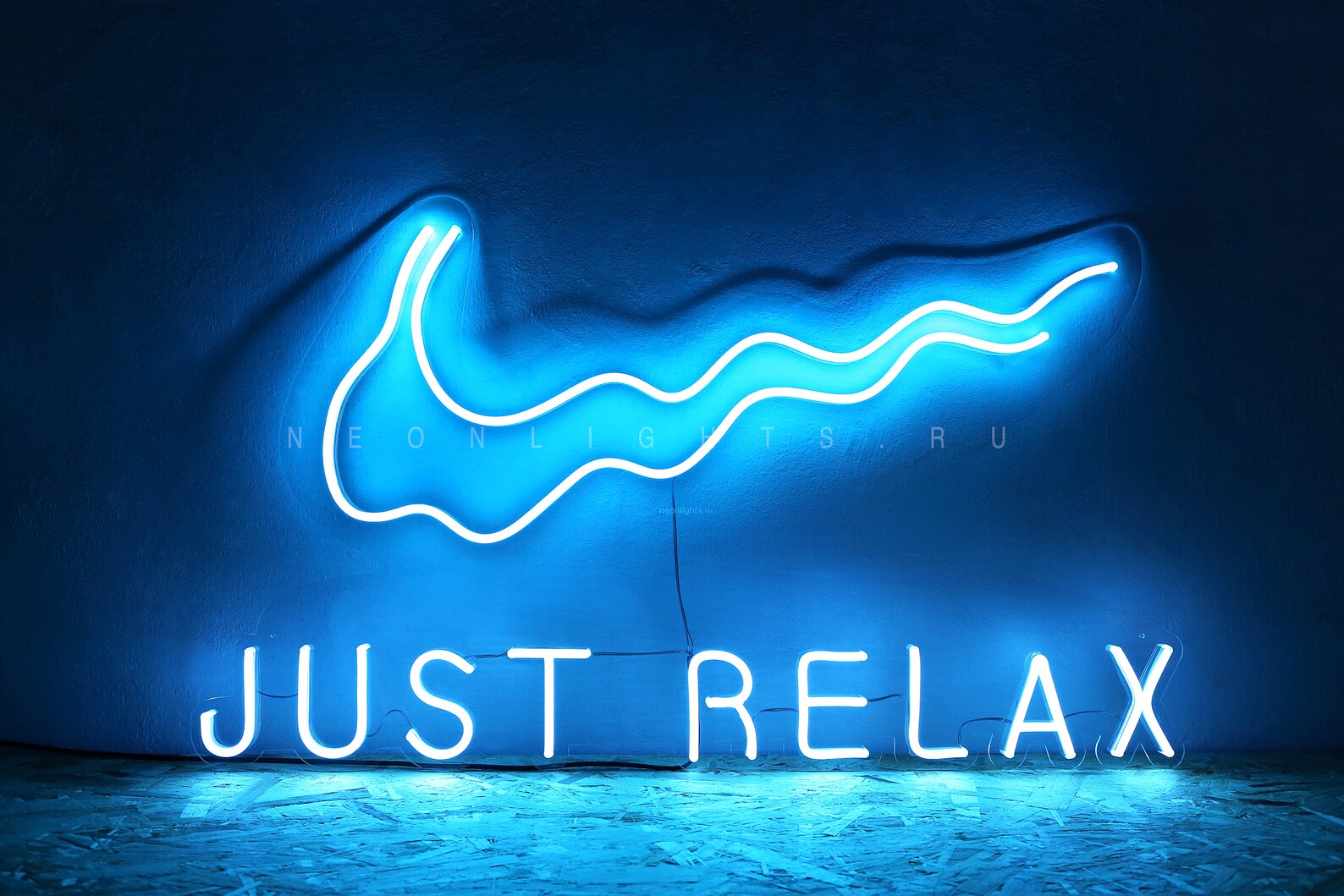 Как переводится relax. Стеклянный неон. relax неон. стеклянный неон relax. рисунок релакс из неоновой ленты.