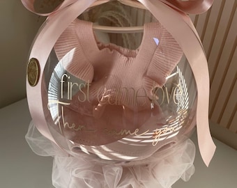 Baby Girl Gift Personalized Basket, Baby gift Balloon , Baby shower Gift Balloon , Baby outfit Balloon Gift , Newborn Balloon gift , onesie