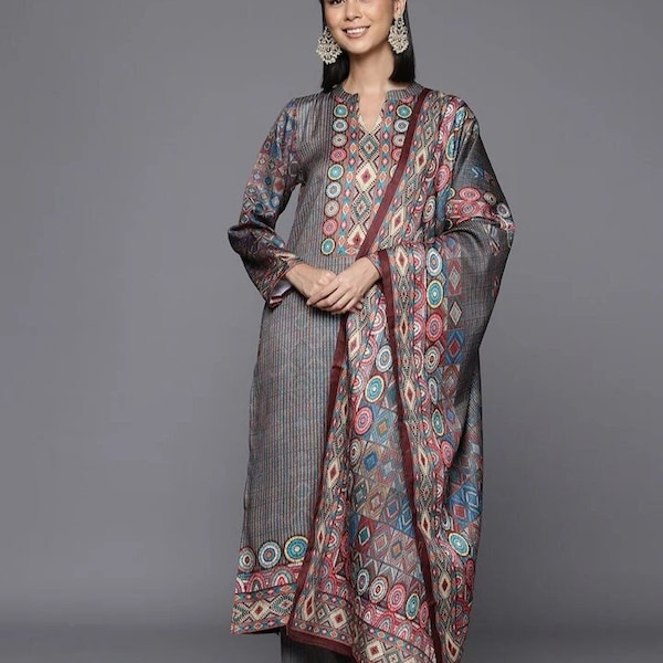 Winter Kurta Set - Abstract Printed Wool Blend Straight Kurta With Trousers And Dupatta - Indian Dress - Salwar Kameez Set - Pakistani Suit