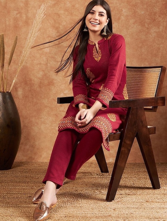 20 Latest and Stylish Woolen Kurti Designs For Women | Woolen dresses, Kurti  designs, Kurti designs party wear