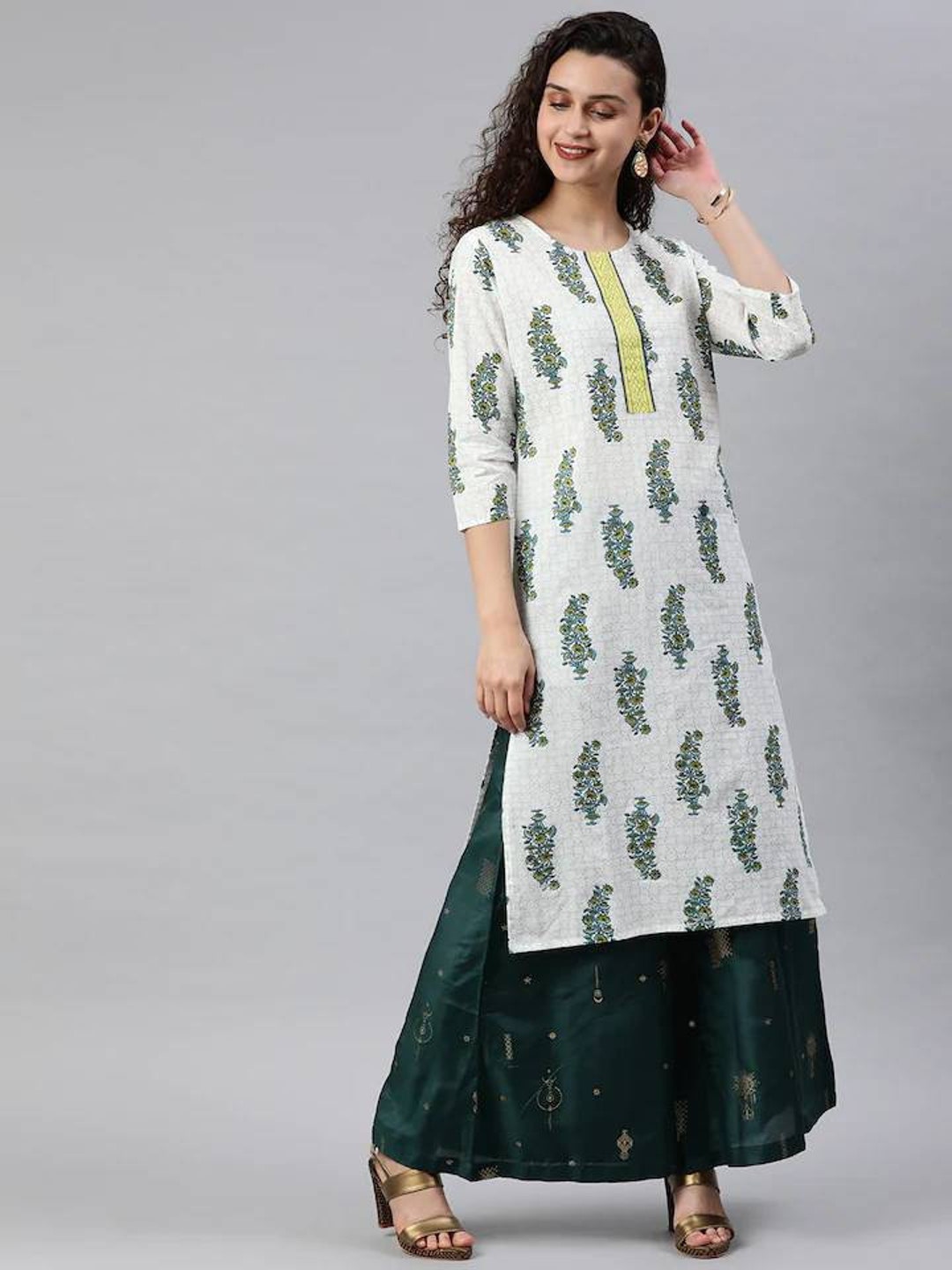 Aggregate more than 119 white and green kurti super hot