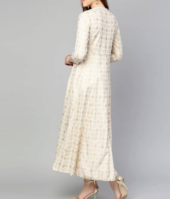 Off white deals anarkali kurta