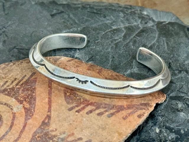 Native American Nel Fred Vintage Navajo Sun Sterling Silver Thick Ring Native American Nel Fred Vintage Navajo Sun Sterling Silver Thick Ring