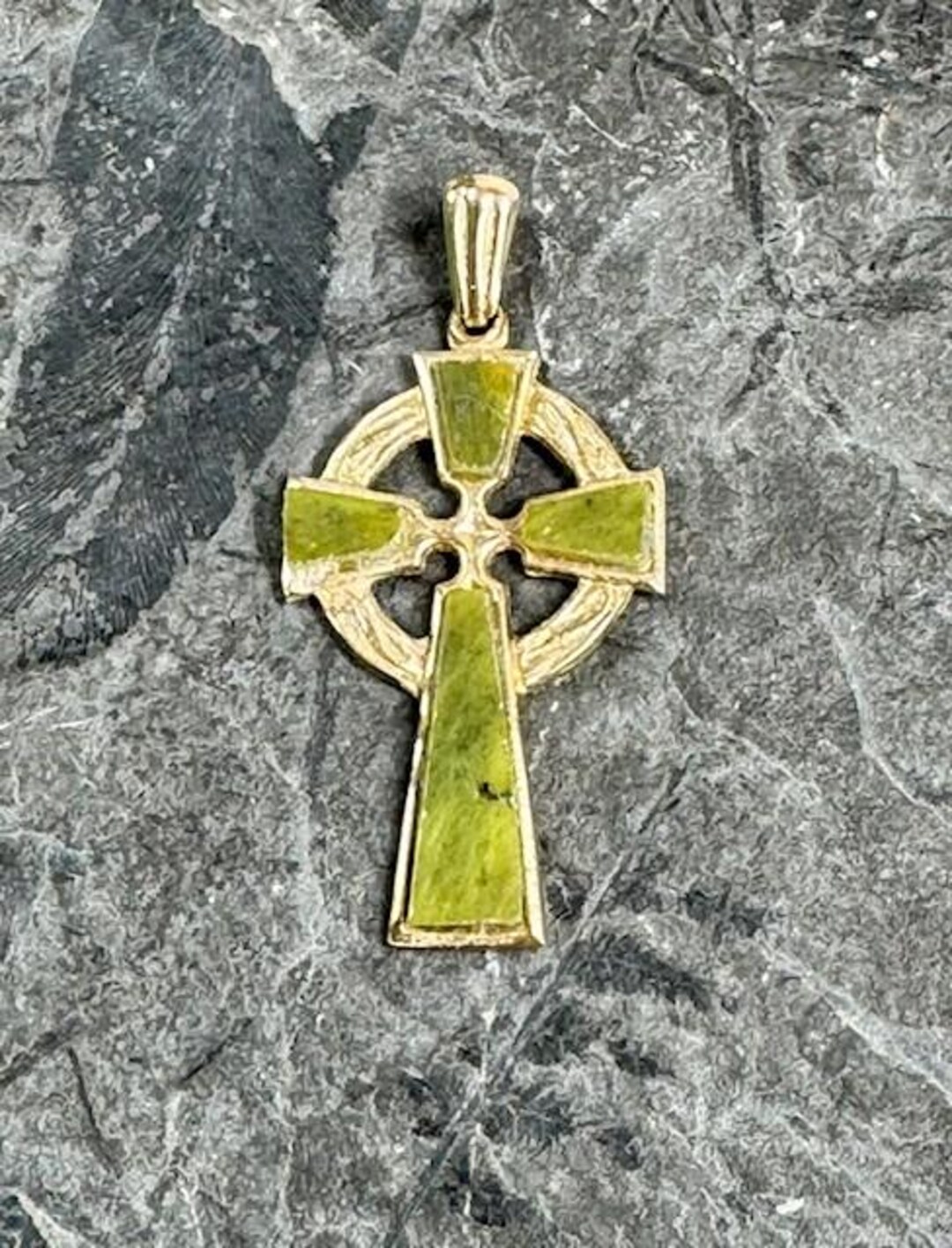 Vintage 9 Ct Gold Irish Green Connemara Marble Celtic Cross Pendant ...