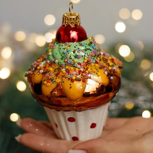 Sweet Cupcake Christmas glass Ball, Glitter Xmas Ornaments, Blown Christmas decor, Handmade  Paited Christmas glass Baubles, Gift 2025