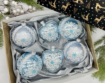 Christmas decor, Handcrafted Christmas Glass Ornaments Set - Festive Set of 6 Ornaments for Holiday Home Decor 2024