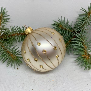 Pearl Christmas glass Ball, Xmas Ornaments, Blown Glass Christmas ball, Handmade  Paited Winter decor, Gifts ideas, Holiday decor, Xmas 2025