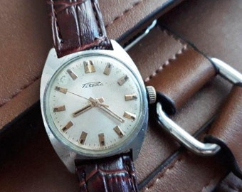 Vintage Mechanical Watch for Men | Retro Wristwatch | Leather Strap | Manual Wind | Gift for Him | Classic Style | Timeless Men’s Accessory