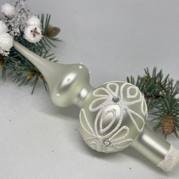 Small white vintage Christmas glass tree topper 7 inches, tree topper antique Christmas ornaments ornament tree topper top
