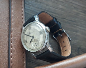 Vintage Pobeda Mechanical Watch for Men | Retro Wristwatch | Classic Leather Strap | Montre Homme | Manual Wind | Gift for Him