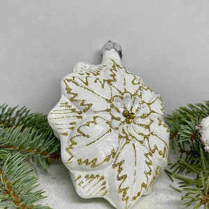 Flowers Christmas glass ornament, Mouth blown handmade glass ornaments, crafted Christmas tree glass decorations, XMAS 2025