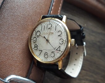 Vintage Mechanical Watch for Men | Retro Wristwatch | Leather Strap | Manual Wind | Gift for Him | Classic Style | Timeless Men’s Accessory