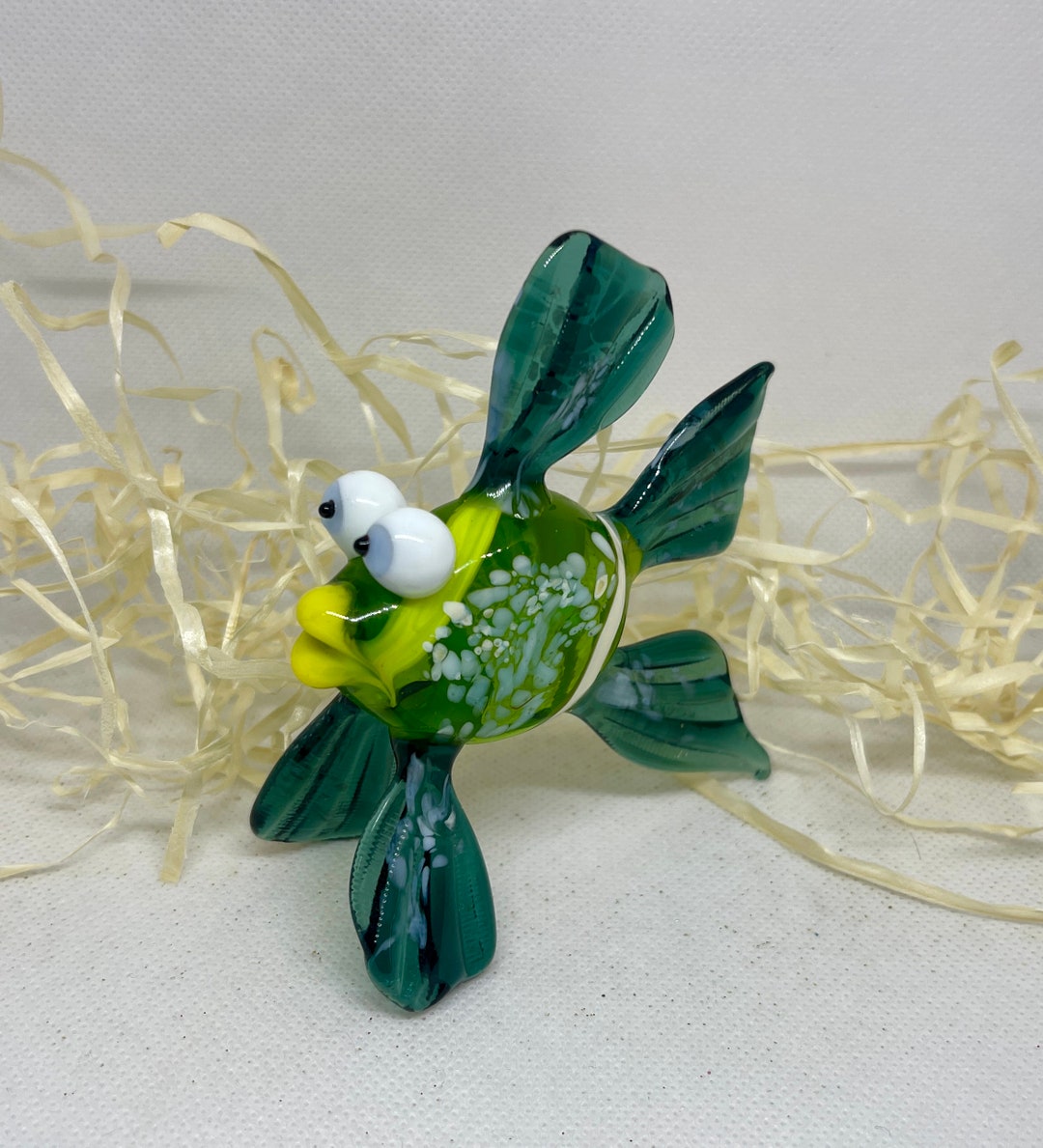 Ocean-inspired Glass Fish Figurine - Aquatic Aquarium Decor, Decor 2025 ...
