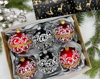 Christmas decor, Handcrafted Christmas Glass Ornaments Set - Festive Set of 6 Ornaments for Holiday Home Decor 2024