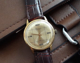 Vintage watch, Raketa watch, montre homme, Wrist watches for men, watch vintage, Mechanical watch, Retro watch,  men watch