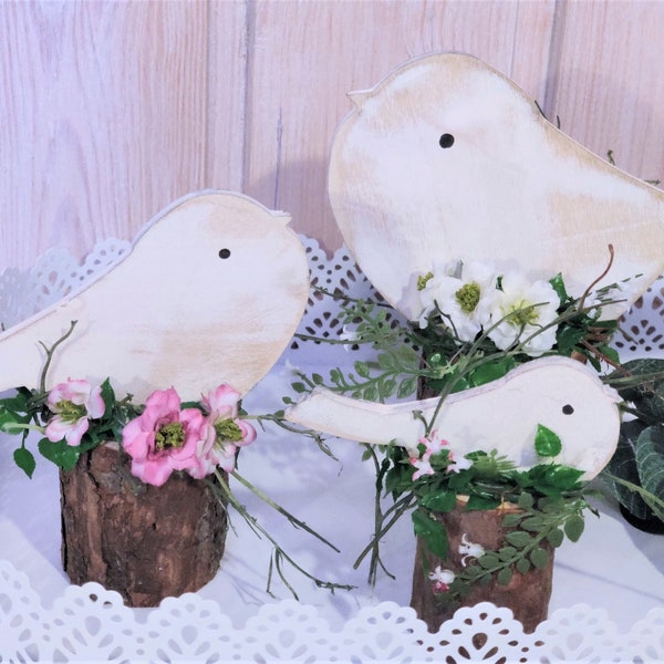 Vögelchen auf Holzstamm Frühlingsdekoration 3 Stück Holz Vintage Osterdekoration Blumen Tischschmuck Vögel Möwen