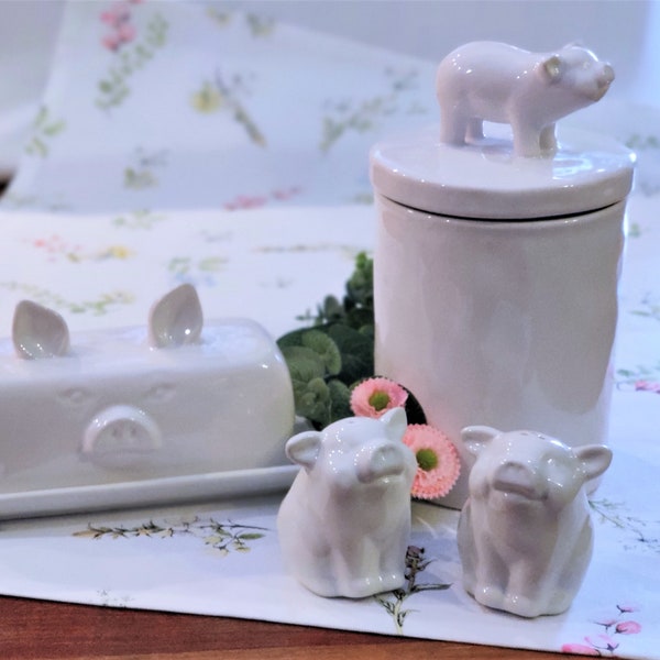 Schwein Vorratsdose Butterdose Salz und Pfefferstreuer Geschirrset Geschenk Küche Landhaus Bauernhof Keramik weiß