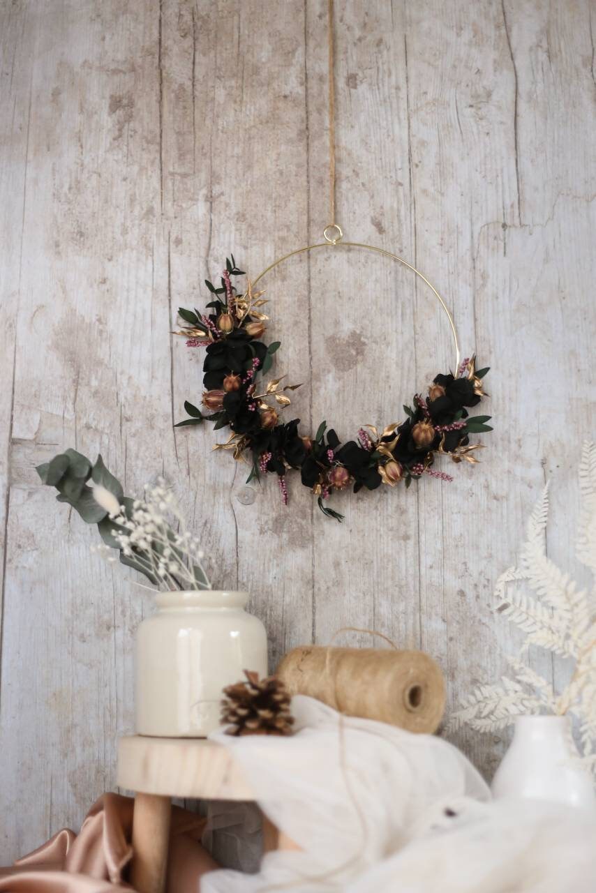 Couronne Murale en Fleurs Séchées et Stabilisée Noir Or