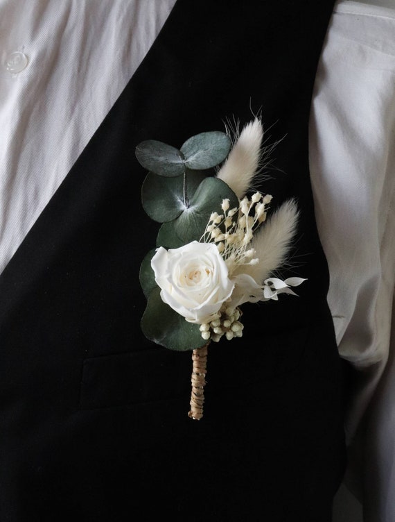 Sandro Boutonniere in Natural Preserved and Dried Flowers for
