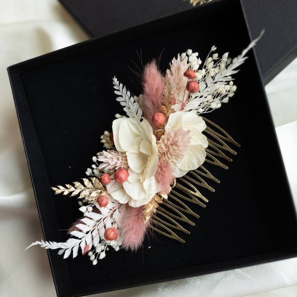 Prospérine classic comb hair wedding boho white and pink flowers