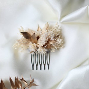 Mini Athena Comb in dried and preserved flowers for boho wedding image 3