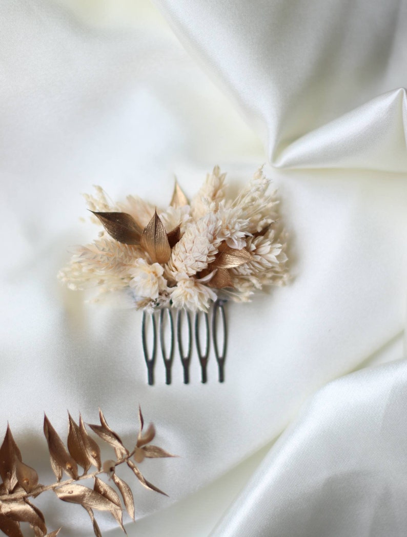 Mini Athena Comb in dried and preserved flowers for boho wedding image 3