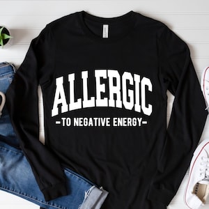 Allergico all'energia negativa SVG, File PNG, Sarcastico Svg, Citazioni divertenti Svg, Amore per se stessi Svg, Svg motivazionale, Svg positivo, Buone vibrazioni Svg