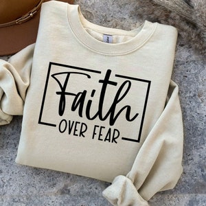 La foi sur la peur Fichiers SVG PNG DXF, chemise chrétienne Svg, Svg de verset de la Bible, foi Svg, Bible citation Svg, Svg positif, Svg amour de soi