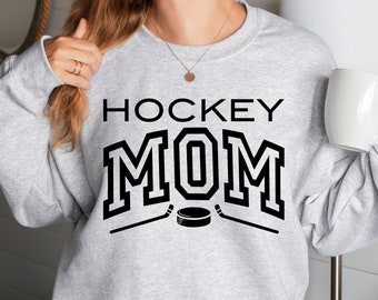 Hockey mamá SVG PNG DXF archivos, hockey mamá svg, hockey mamá camisa o sudadera svg, animar mamá svg, mamá de niños svg, día del juego svg, día de las madres