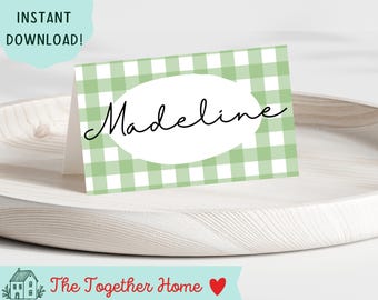 グリーンギンガムチェックの編集可能な席札 - イースターのテーブルデコレーション（デジタルダウンロード）