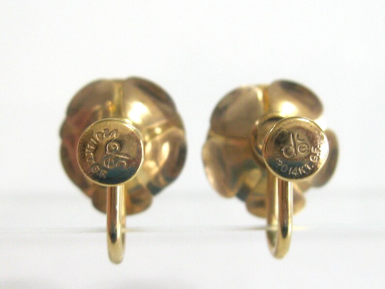 120 14k Gold Layered and Full of Details Vintage 1950/'s Big Flower Blossom Floral Gold Filled Screw on Earrings White Pearl Centers