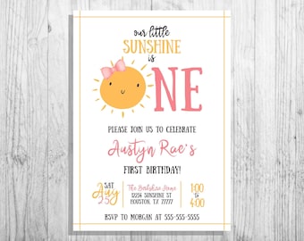 Invitación de nuestro primer cumpleaños de Little Sunshine, invitación amarilla y rosa de un año de edad