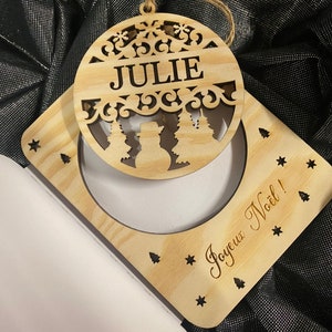 Boule de Noël personnalisée avec carte message, cadeau de Noël, cadeau maîtresse, cadeau Nounou.