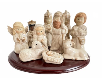 Vintage Ceramic Nativity Set with Wooden Base 10 Piece Set, Kirkland’s Potters Garden Nativity Scene with Wooden Base