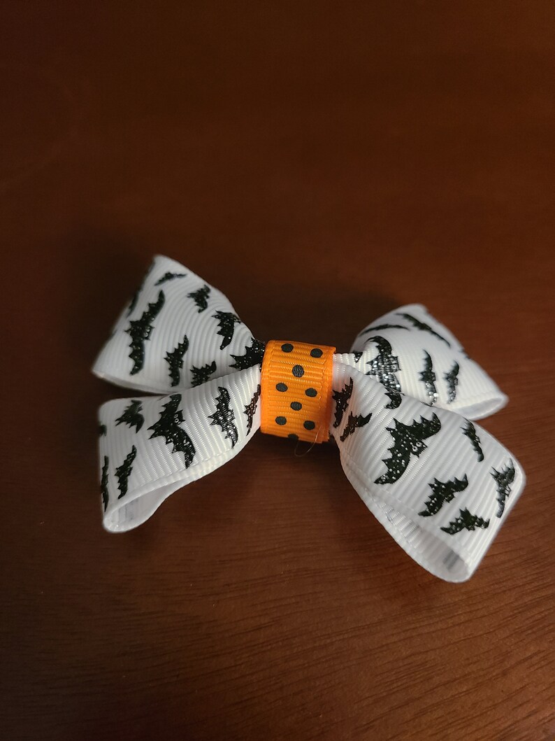 3 Inch Bat Bow