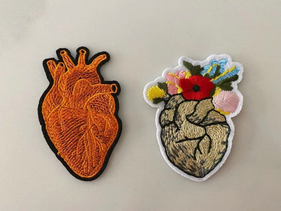 1 Piece of Sweet Heart Embroidered Patches Iron on Sew on Applique