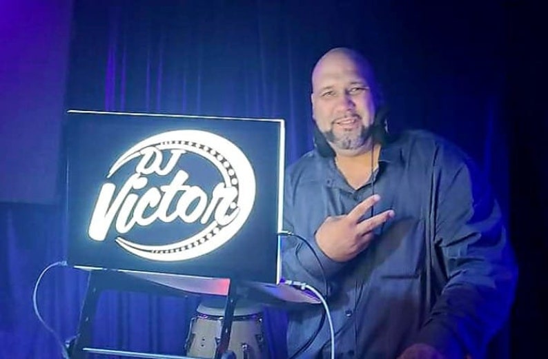 DJ Casper aka DJ Victor with his Fiyalite LED Laptop Panel...reppin the Bronx,NY!!