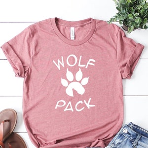 Wolf Pack T-shirt, Family Matching Shirt, Wolf Lover Shirt, Wolf Graphic Tee, Family Matching Outfits, Women Wolf Pack Tee