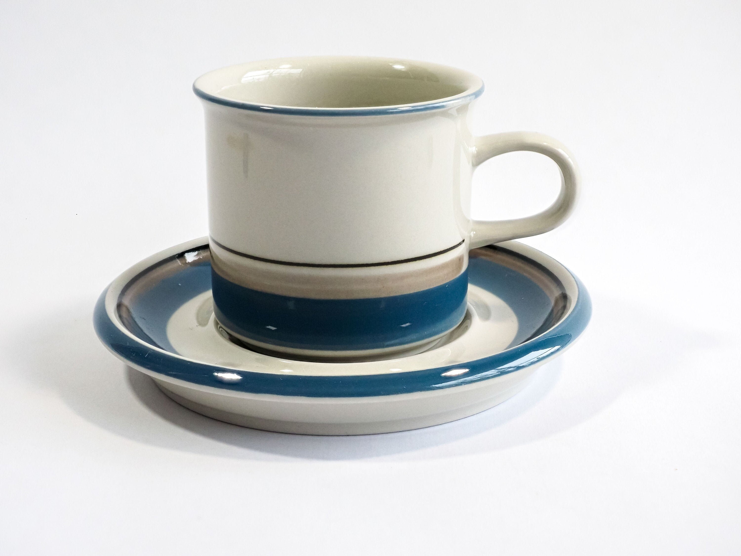 Arabia Uhtua Tea Cup with Saucer Arabia Uhtua Tea Cup with Saucer